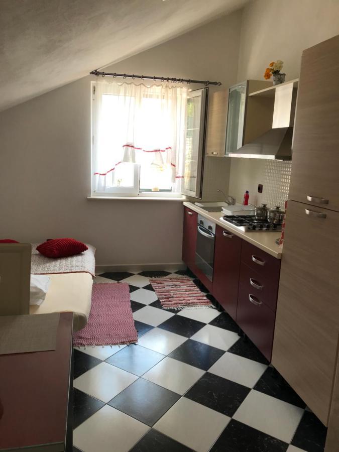Apartments Renata Pucisca Dış mekan fotoğraf