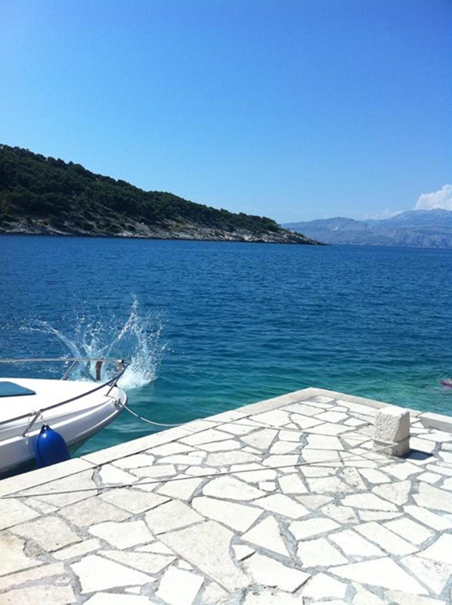 Apartments Renata Pucisca Dış mekan fotoğraf