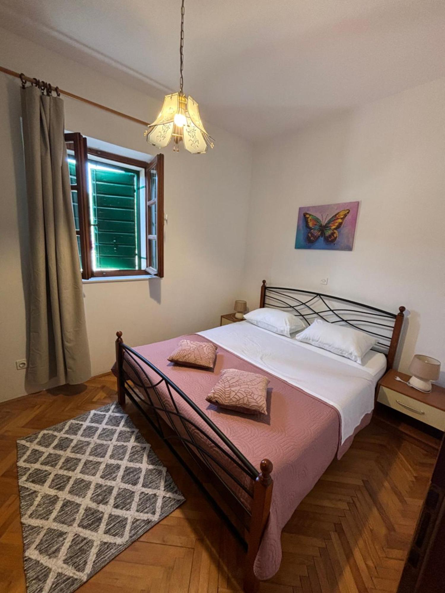 Apartments Renata Pucisca Dış mekan fotoğraf